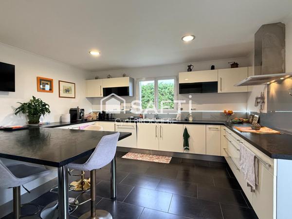 Maison 140m2 implanté sur une grande parcelle 2480m2