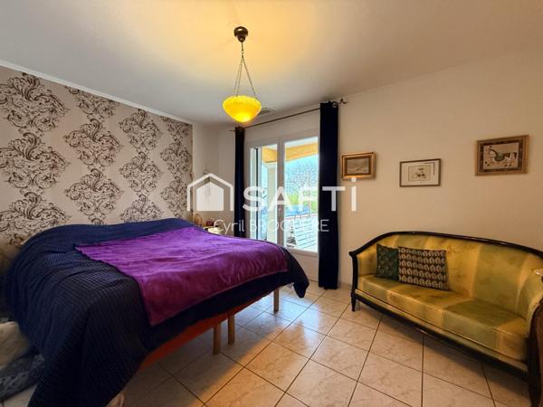 Maison 140m2 implanté sur une grande parcelle 2480m2