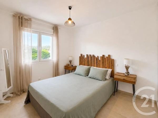 Appartement T4 à vendre  4 pièces - 68,32 m 2   CALVI  - 202