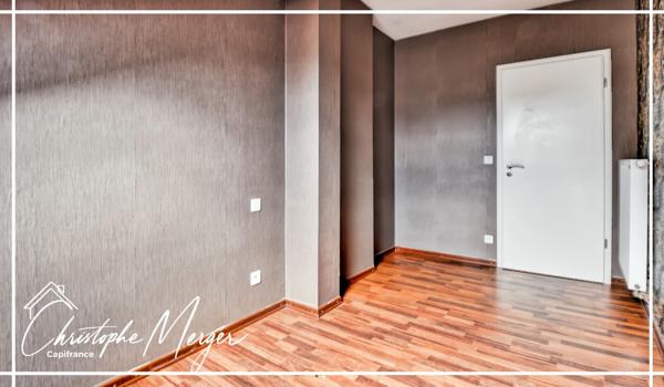 Appartement à louer 1 chambre 48m² à SARREBOURG (57), place du marché, spacieux