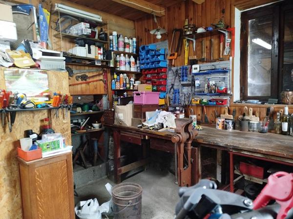 Maison de rénovation récente avec jardin