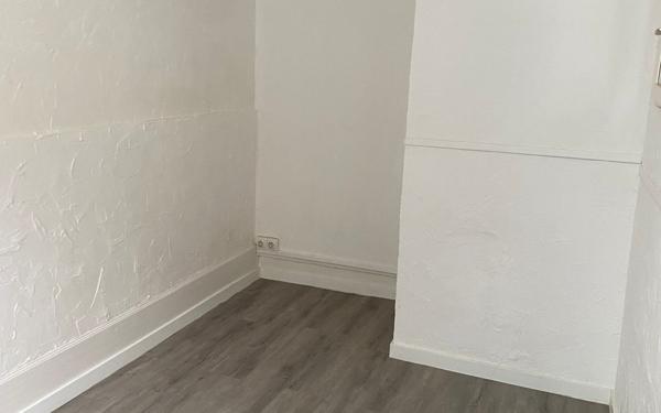 Appartement à louer    2 pièces • 25,54 m2 Seignelay