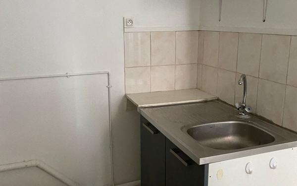 Appartement à louer    2 pièces • 25,54 m2 Seignelay