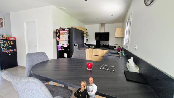 Maison contemporaine avec piscine