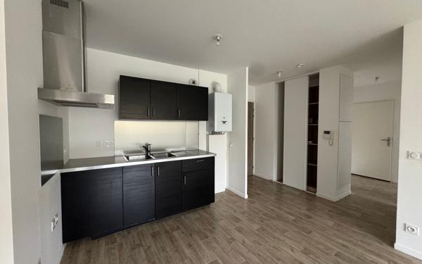Appartement à louer    3 pièces • 54,61 m2 Dammarie-les-Lys