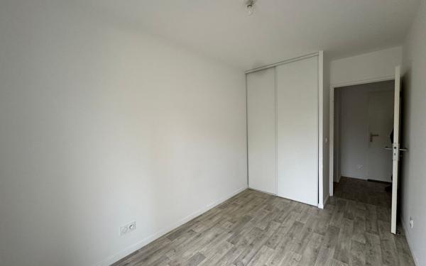 Appartement à louer    3 pièces • 54,61 m2 Dammarie-les-Lys