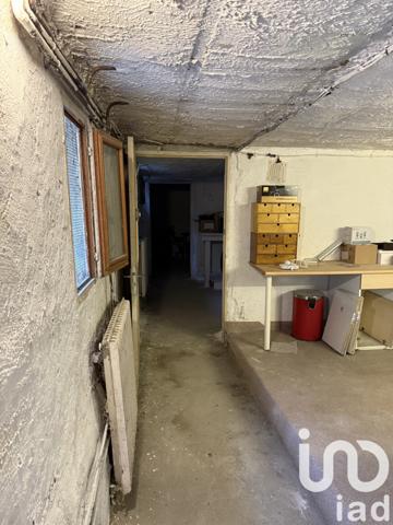 Immeuble à vendre 169 m² Aubervilliers