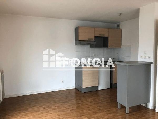 Location Appartement 2 pièces 44 m² - 79 BLD GABRIEL LAURIOL Nantes 44300