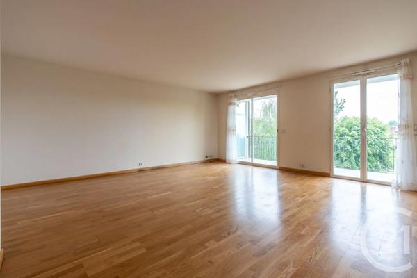 Appartement F4 à vendre  5 pièces - 108,20 m 2   LA VARENNE ST HILAIRE  - 94