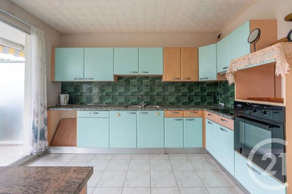 Appartement F4 à vendre  5 pièces - 108,20 m 2   LA VARENNE ST HILAIRE  - 94