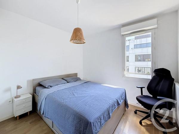Appartement à vendre  3 pièces - 63,77 m 2   VITRY SUR SEINE  - 94
