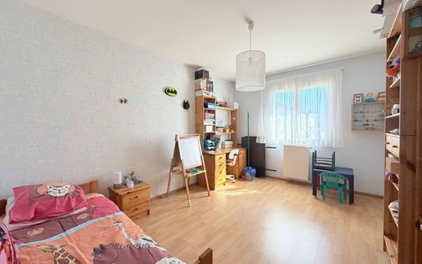 Maison à vendre    5 pièces • 185 m2 Tournefeuille