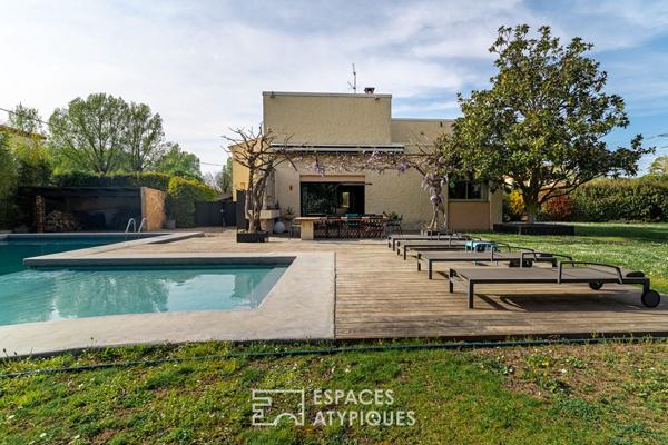 Villa d’architecte des années 70 à Bouc Bel Air