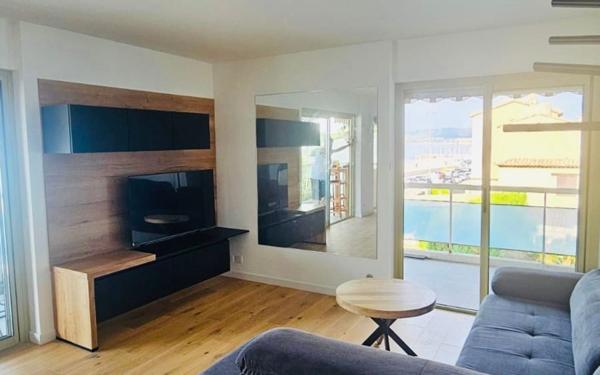 Appartement à louer    2 pièces • 55,23 m2 Cagnes-sur-Mer