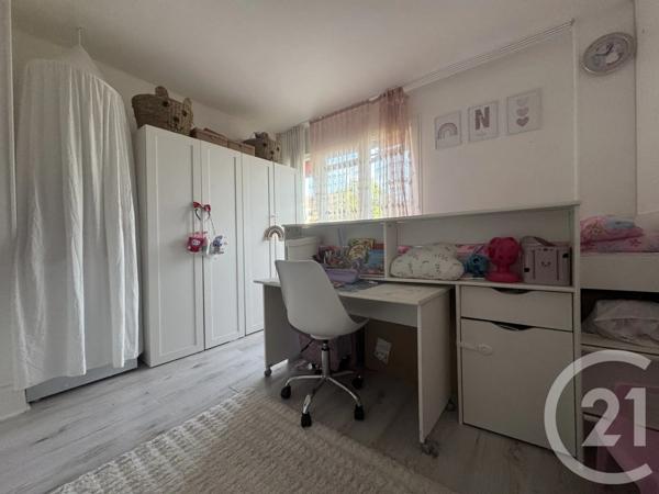 Appartement F4 à vendre  4 pièces - 62,84 m 2   SARCELLES  - 95