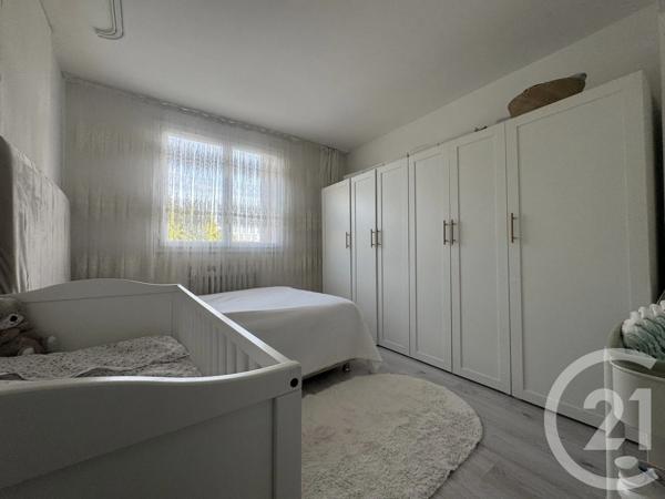 Appartement F4 à vendre  4 pièces - 62,84 m 2   SARCELLES  - 95