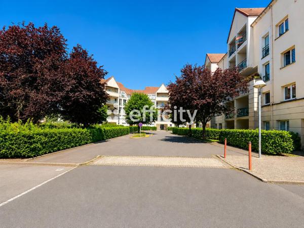 Appartement
         4 pièces
        - 77 m² 269 000 € *