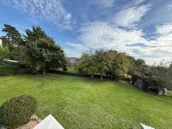 Maison familiale atypique, plein Sud, avec gîte, Plestin-Les-Grèves.