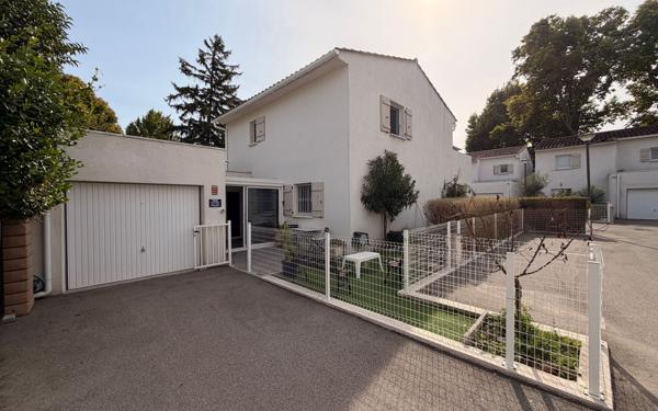Maison à vendre    4 pièces • 123 m2 Avignon