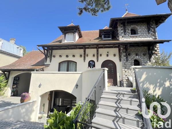 Maison à vendre 8 pièces 200 m² Clichy-sous-Bois