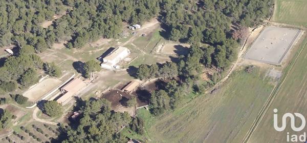 Maison à vendre 14 pièces 480 m² Lambesc