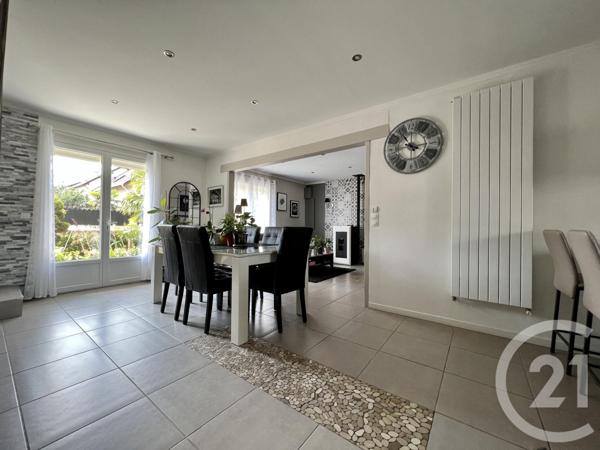 Maison à vendre  7 pièces - 214 m2 MONTFERMEIL - 93