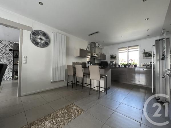 Maison à vendre  7 pièces - 214 m2 MONTFERMEIL - 93