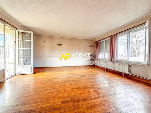 Sartrouville - Maison 5 pièces 105 m² €332 000 ** - Référence 9577