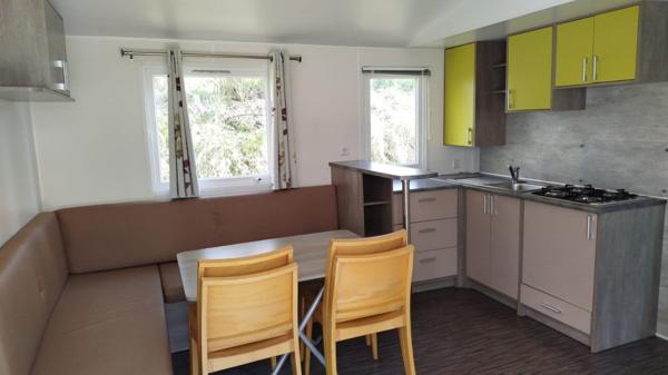 Terrain avec mobile home