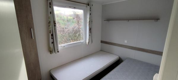 Terrain avec mobile home