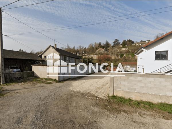 Location Parking - 25 Quai des Belges Bourgoin Jallieu 38300