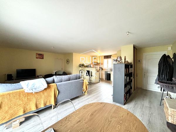 79200 CHATILLON SUR THOUET Nouveauté à Châtillon-sur-Thouet : Maison de plain-pied louée, idéale investisseur