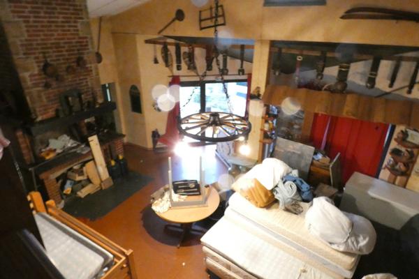 GRANDE PROPRIETE 1.5 HECTARE, VASTE DEPENDANCE,PISCINE COUVERTE, Saint-Mamet-la-Salvetat (15220)