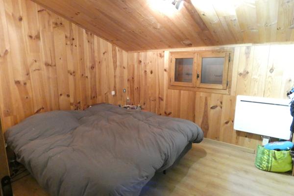 GRANDE PROPRIETE 1.5 HECTARE, VASTE DEPENDANCE,PISCINE COUVERTE, Saint-Mamet-la-Salvetat (15220)