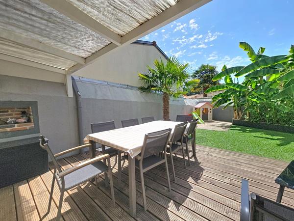 Maison à Cholet, 49300 - 5 pièces 137m²
