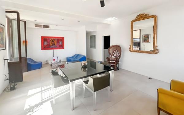 Maison à vendre    10 pièces • 250 m2 Golfe Juan - Vallauris