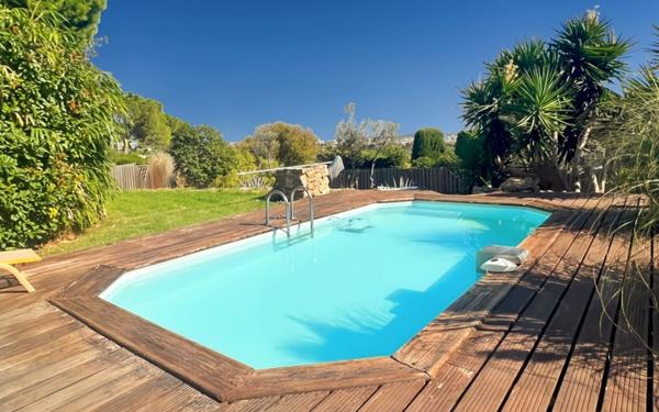 Maison à vendre    10 pièces • 250 m2 Golfe Juan - Vallauris