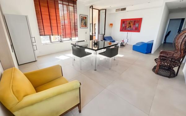 Maison à vendre    10 pièces • 250 m2 Golfe Juan - Vallauris