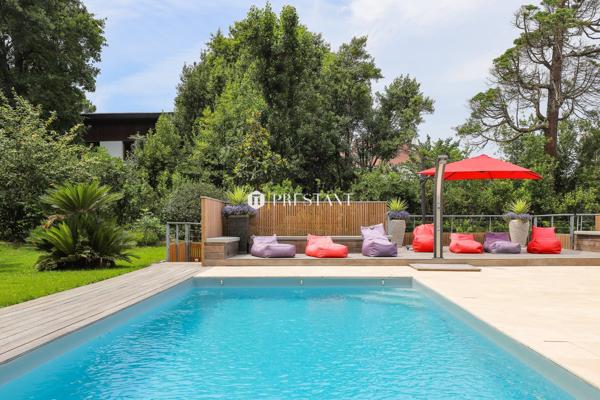 ARITXA – REMARQUABLE MAISON A LOUER AVEC JARDIN ET PISCINE – 10 PERSONNES, BIARRITZ