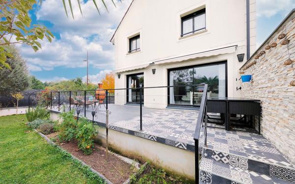 Maison à vendre    5 pièces • 104,51 m2 Lagny-sur-Marne