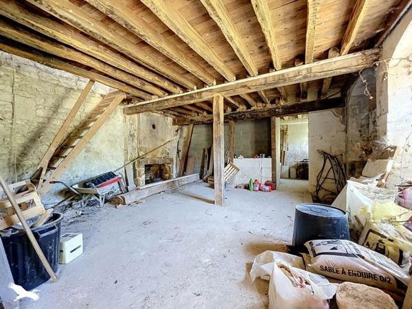 Maison 66 780 € Chissay-en-Touraine 10 p 250 m² DPE