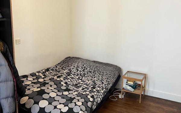 Appartement à vendre    2 pièces • 31,30 m2 Saint-Ouen