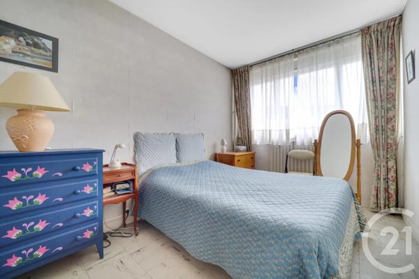 Appartement F4 à vendre  4 pièces - 71,86 m 2   ISSY LES MOULINEAUX  - 92