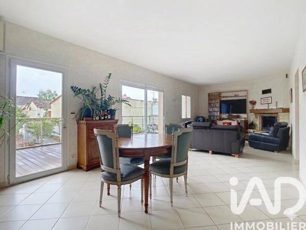Maison à vendre 10 pièces 233 m² Antony