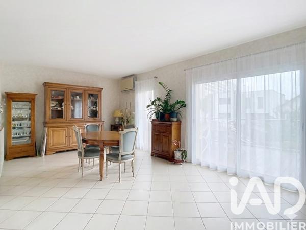 Maison à vendre 10 pièces 233 m² Antony