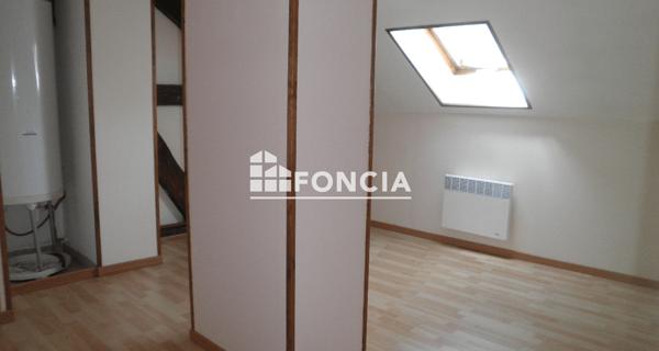 Location Appartement 4 pièces 113 m² - Châtillon-sur-loire 45360