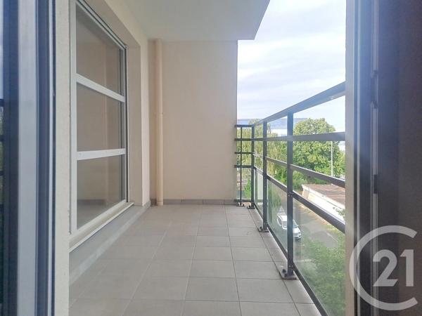 Appartement F3 à vendre  3 pièces - 69,29 m 2   NANTERRE  - 92