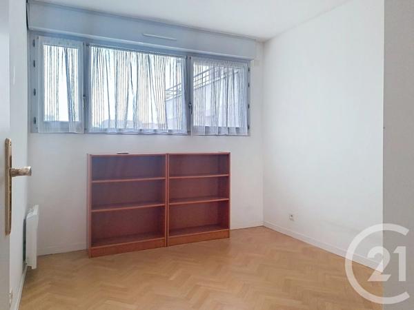 Appartement F3 à vendre  3 pièces - 69,29 m 2   NANTERRE  - 92