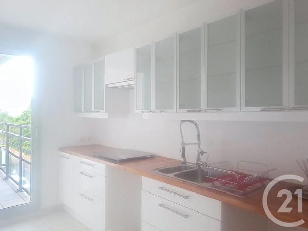 Appartement F3 à vendre  3 pièces - 69,29 m 2   NANTERRE  - 92