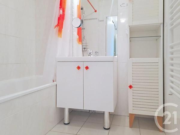Appartement F3 à vendre  3 pièces - 69,29 m 2   NANTERRE  - 92